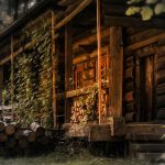 Jak budować domy z drewna klejonego warstwowo?
